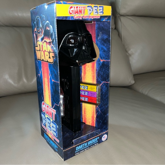 2014 GIANT 12” PEZ DARTH VADER STAR WARS WITH SOUND Candy Roll Dispenser #001803 - Picture 14 of 16